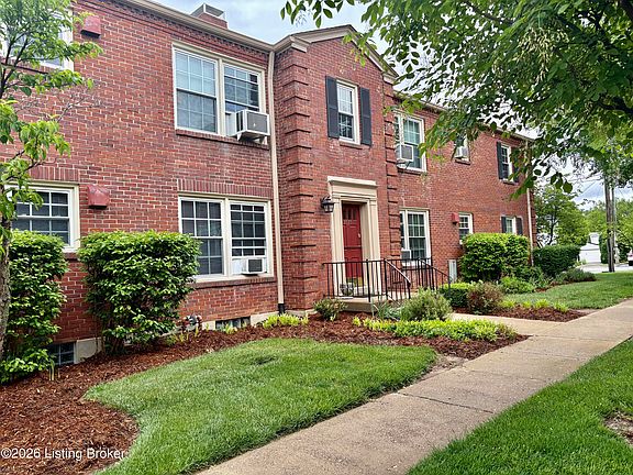 2nd image of 2640 Landor Ave Unit 5A