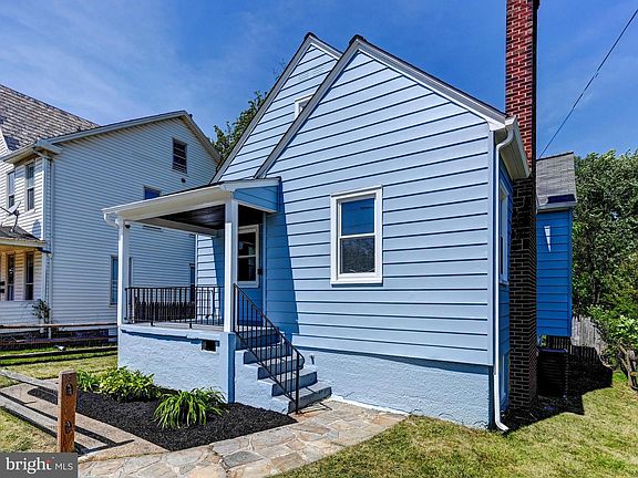 4th image of 3014 White Ave