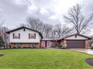 3888 Frostwood Dr, Dayton, OH 45430
