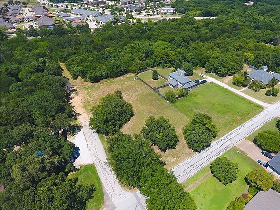 3rd image of 4704 Hazel St Lot 5