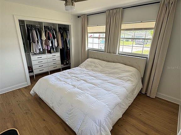 5th image of 631 75TH AVENUE N