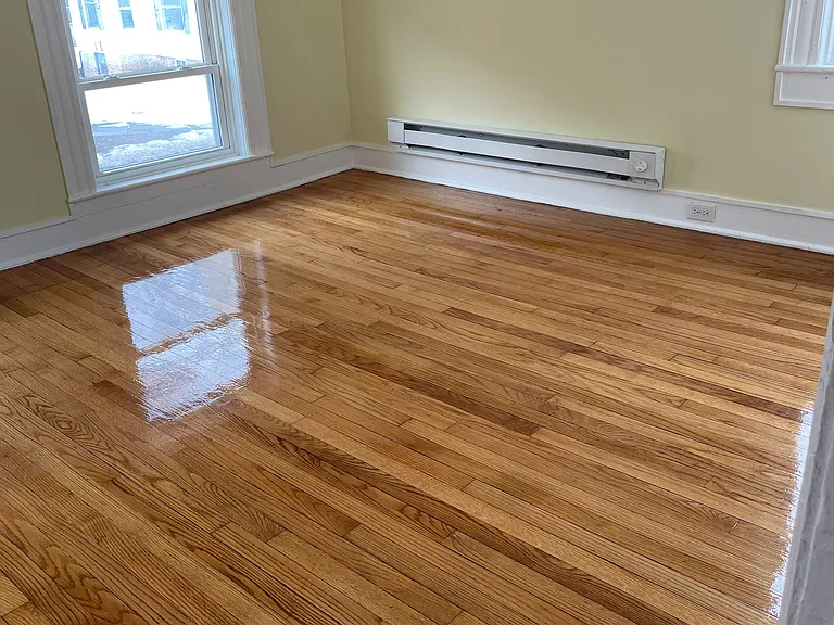 9 W Main St #11 — Photo 3
