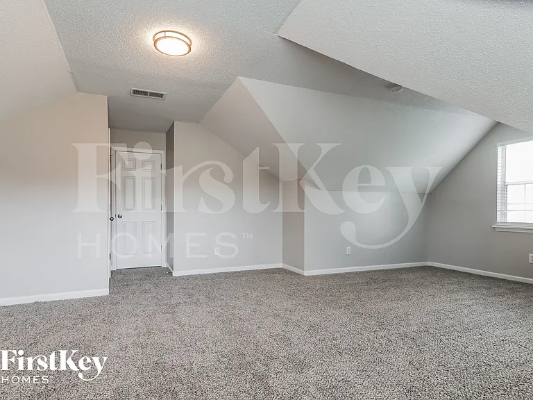 3217 Ivy Lake Ct — Photo 16