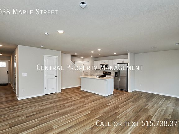 5th image of 1038 Maple St
