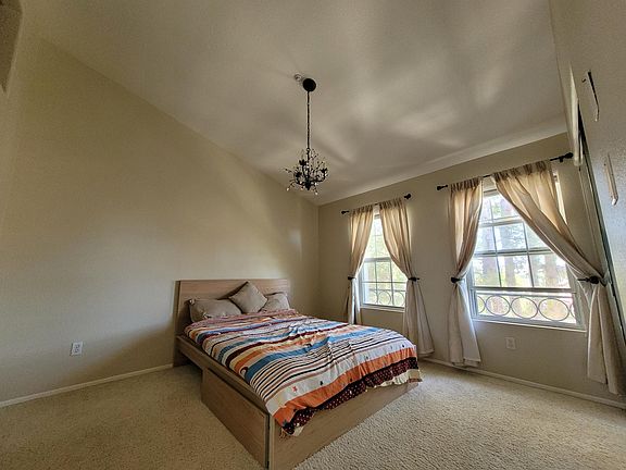 5th image of 10362 Wateridge Cir Unit 325