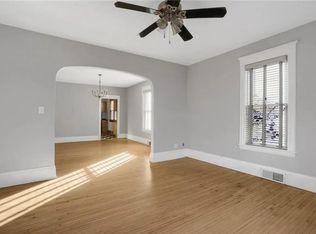 2111 University Ave NE #1, Minneapolis, MN 55418