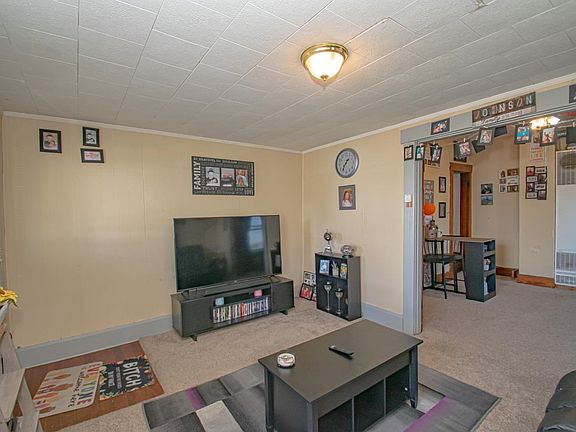 4th image of 26 W Dayton Street