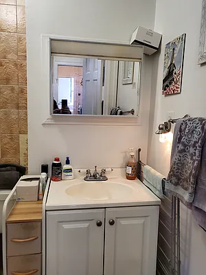 Rented by Frank Valvo Real Estate | media 25