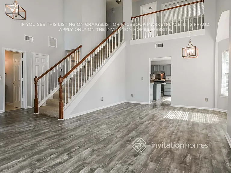 4873 Victoria Chase Ct — Photo 3