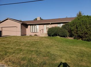 106 B St, Toledo, IA 52342