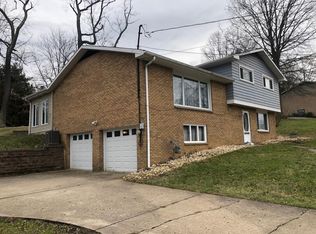518 E McMurray Rd, Canonsburg, PA 15317