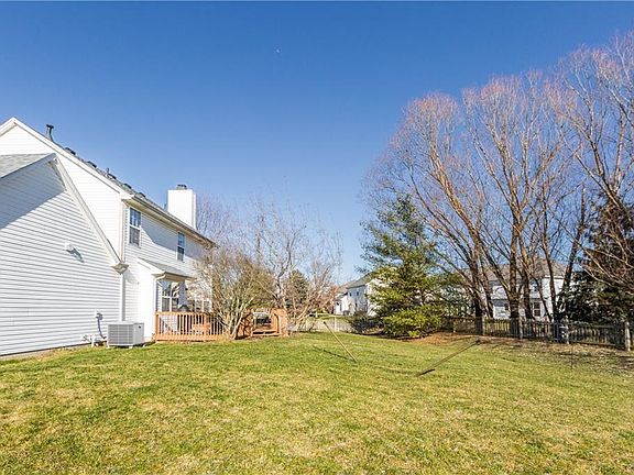 4th image of 13863 Carolina Ct