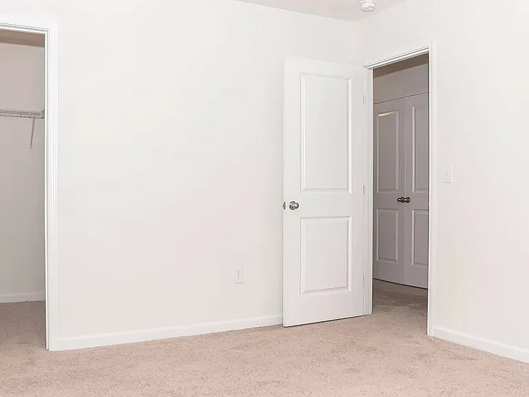 548 Botanical Ct — Photo 10