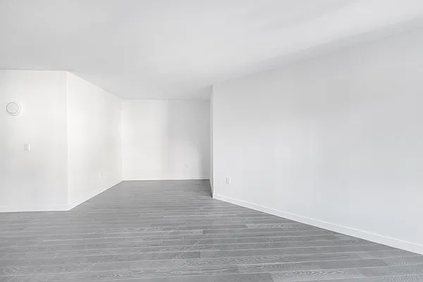 Rented by The Dermot Realty Management Company | media 3