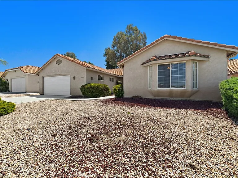 2971 Peach Tree St — Photo 28