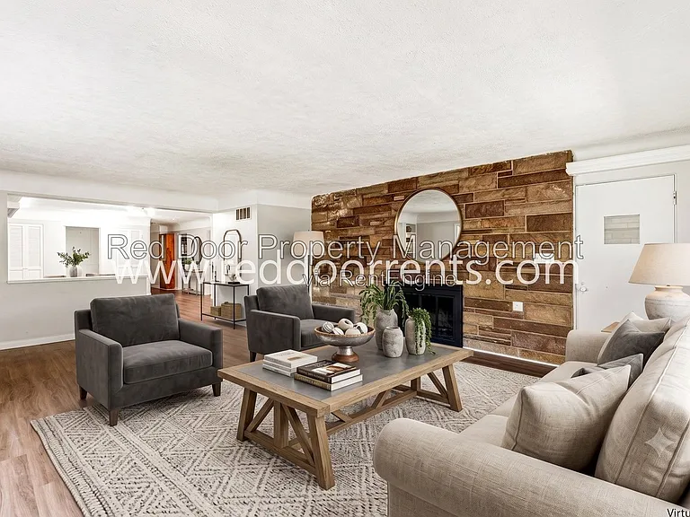 4701 Kessler Boulevard East Dr — Photo 1