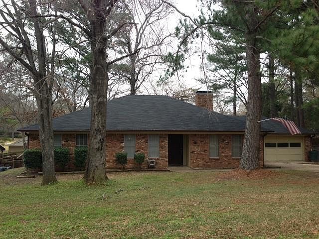 2nd image of 10808 Knollwood Dr