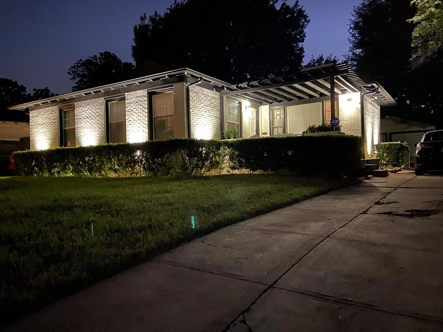 3 bed, 1278 sqft, $2,325 — Photo 3