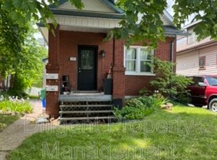 1201 Kenneth Ave, Peterborough, ON K9J5P8