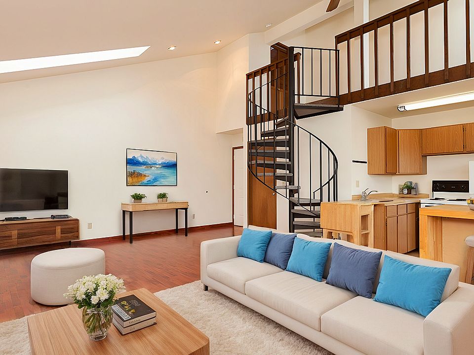 1st image of 922 NW 50th St Unit 3