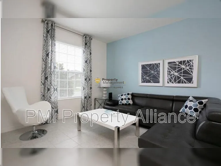 2149 Crofton Ave — Photo 6