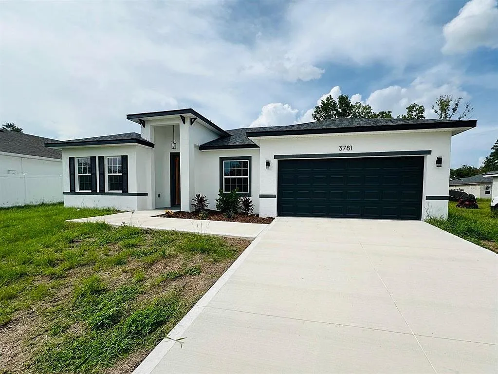 Building Photo - 3781 SW 131 Street Pl