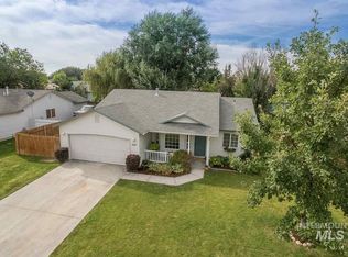 547W W Halverson St, Middleton, ID 83644