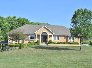 18100 Chianti Ct, Smithville, MO 64089