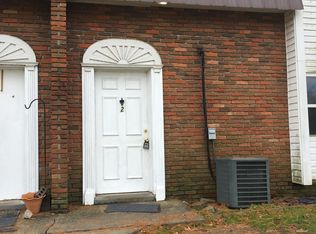 1805 Adams Ln APT 4, Zanesville, OH 43701