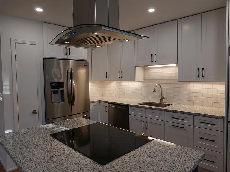 139 E Hill St #38 — Photo 6