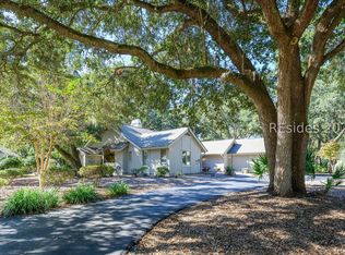 27 Barony Ln, Hilton Head Island, SC 29928