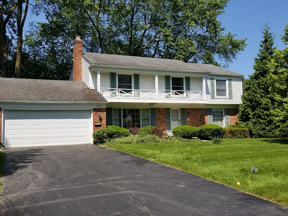 1st image of 3276 E Breckenridge Ln