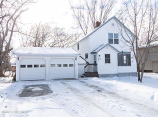 617 Elizabeth St, Hawley, MN 56549