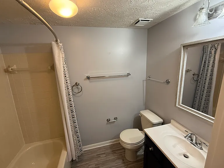 Belle Dora Ct — Photo 13