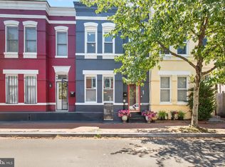 605 Acker Pl NE, Washington, DC 20002