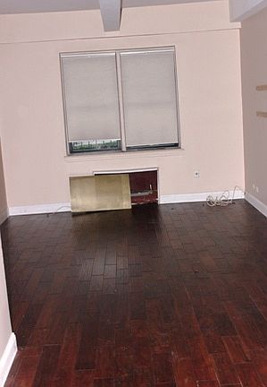 4th image of 3840 Greystone Ave