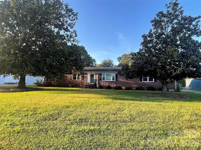 102 Cherokee Dr, Clover, SC, 29710