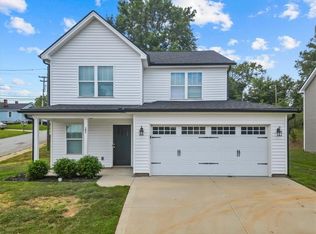 101 Mountain View Ave, Greer, SC 29650