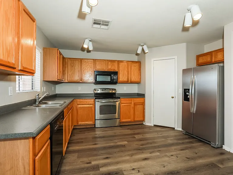 2324 E San Manuel Rd — Photo 8