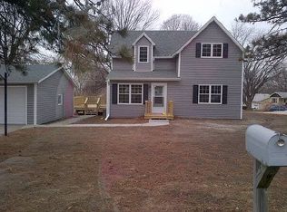 967 N Hickory St, Wahoo, NE 68066