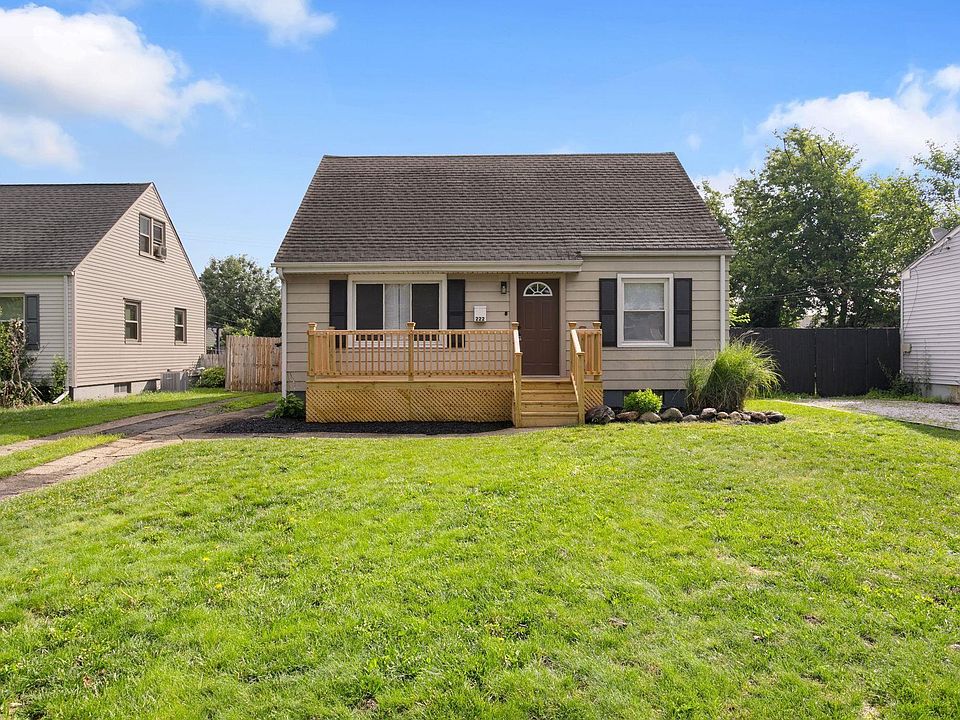 1st image of 222 Village Way