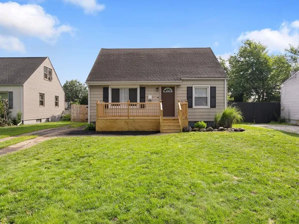 222 Village Way, South Bend, IN 46619