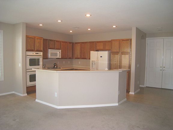 4th image of 10416 Acclamato Ave