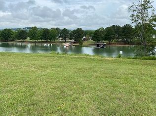45 Big Oak Dr, Dandridge, TN 37725