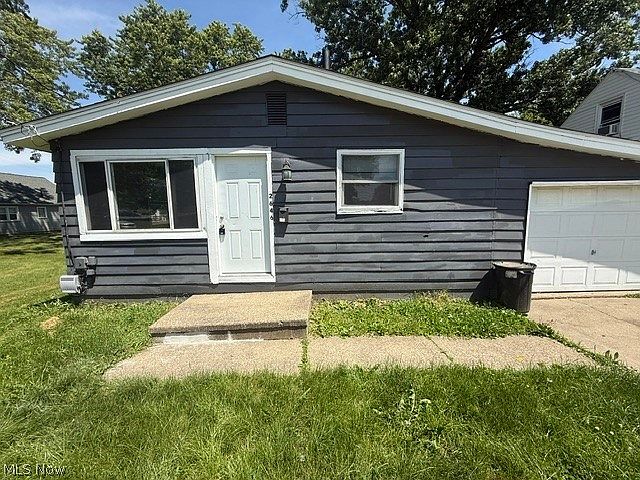 1st image of 2646 Harmont Ave NE