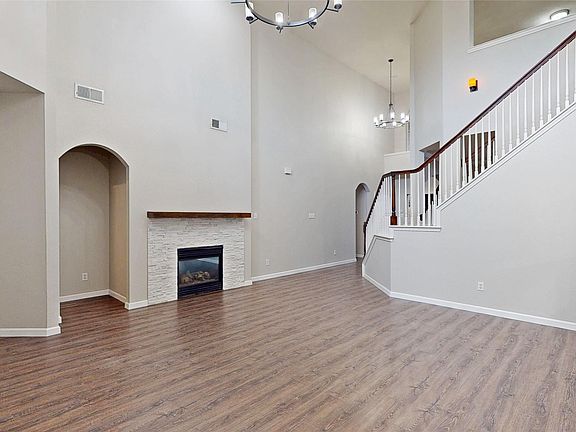 4th image of 10444 Stoneside Trl