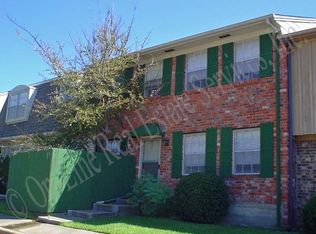 1644 Barak Ln, Bryan, TX 77802