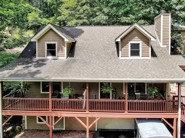 78 Loafer Ln, Waynesville, NC 28785