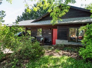 935 Tiara St, Eugene, OR 97405