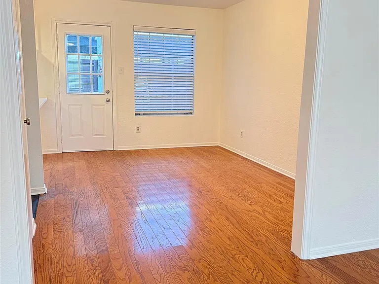 1904 Goodrich Ave #2 — Photo 4